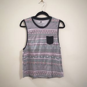 Summery patterned Muscle tee